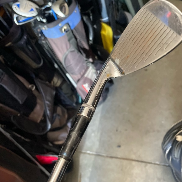 Wilson iron 8 signature Andy Bean in right handed 
Steel - Picture 5 of 10